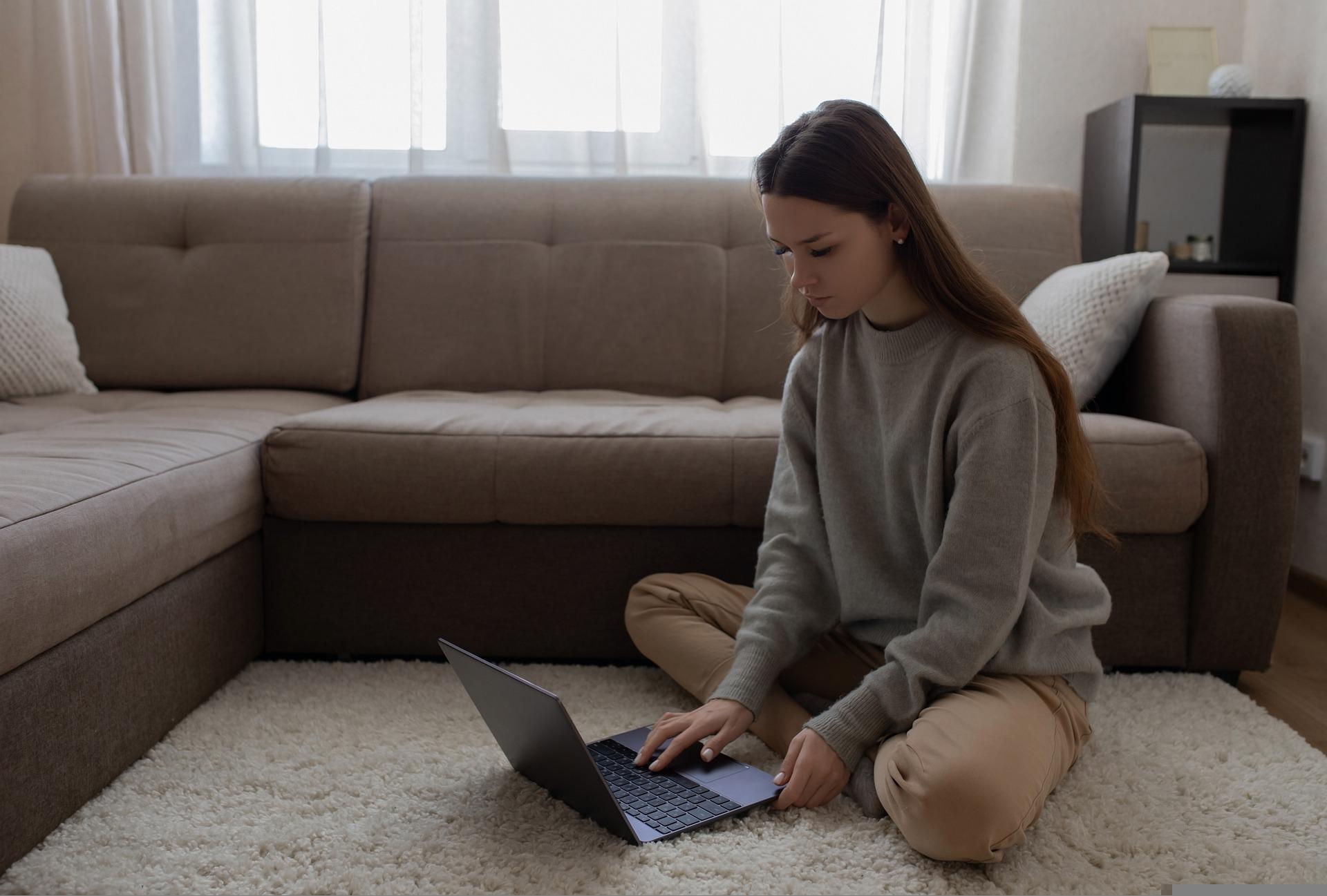 Le salarié en télétravail peut liberement fixer son lieu de résidence