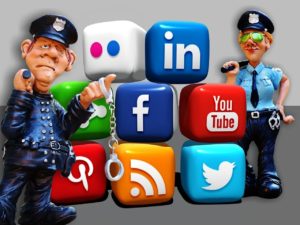 utilisation par le salarié des réseaux sociaux